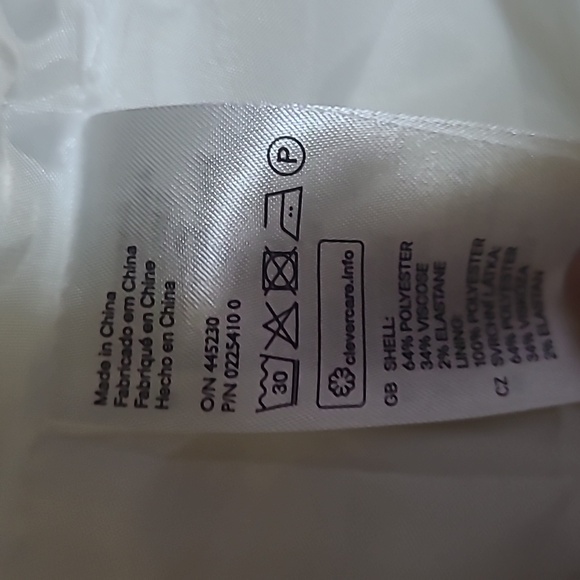 DIVIDED H&M white blazer/ size US 2 - Picture 11 of 13